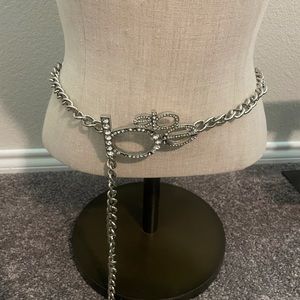 Women’s chain belt